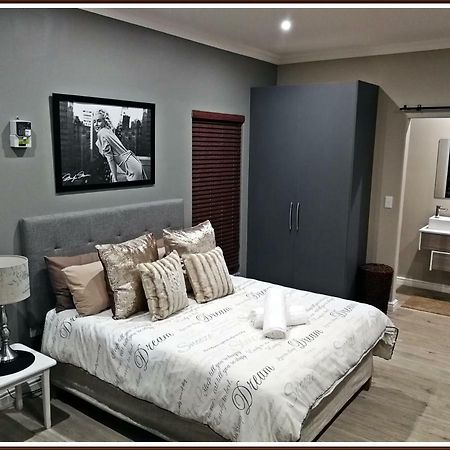 Studio 77 Langebaan Dış mekan fotoğraf